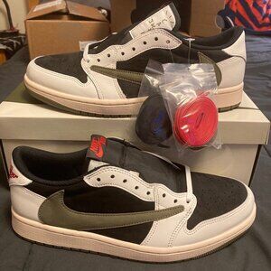 Air Jordan 1 Low Travis Scott Olive